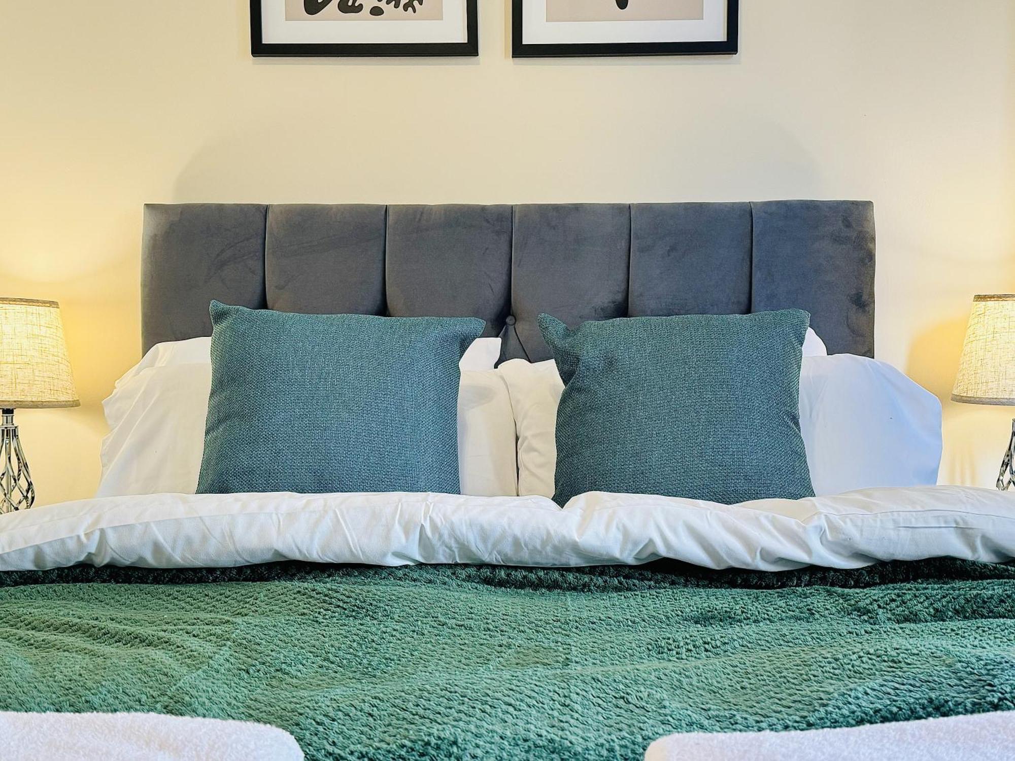 Apartamento Falcon - 2 Bedroom Ground Floor Flat In *